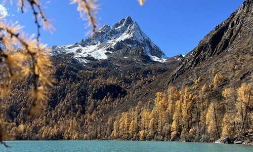 Dangling Alpine Lakes — A Trekker's Guide